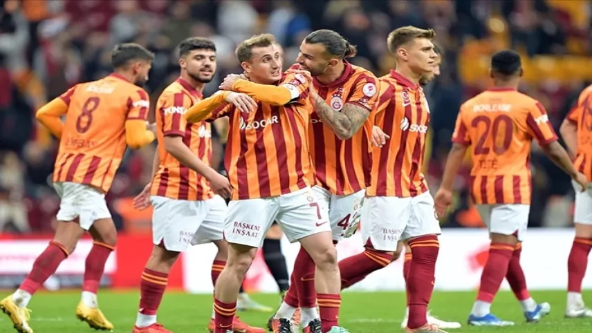 Galatasaray tur biletini 4 golle aldı haberinin görseli