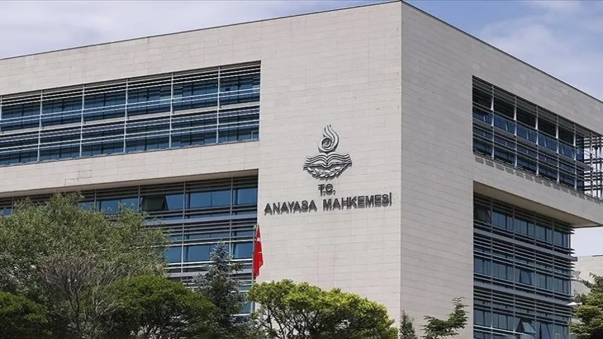 Anayasa Mahkemesi'nden kamu görevlilerine ikramiye kararı haberinin görseli
