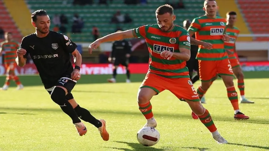 Alanyaspor, Pendikspor ile berabere kaldı haberinin görseli