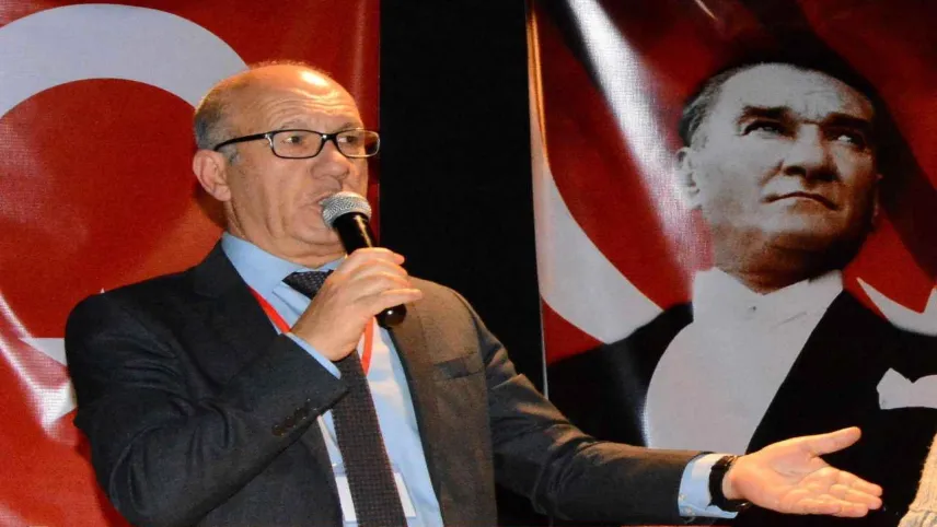 CHP Muğla Datça Belediye Başkan adayı Aytaç Kurt kimdir? haberinin görseli