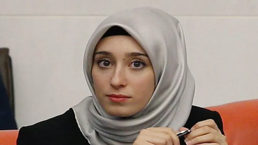AK Parti 28. Dönem İstanbul Milletvekili Rümeysa Kadak kimdir? haberinin görseli