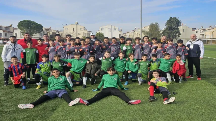 Narlıdere’nin süper yetenekleri Kuşadası’ndan kupayla döndü haberinin görseli
