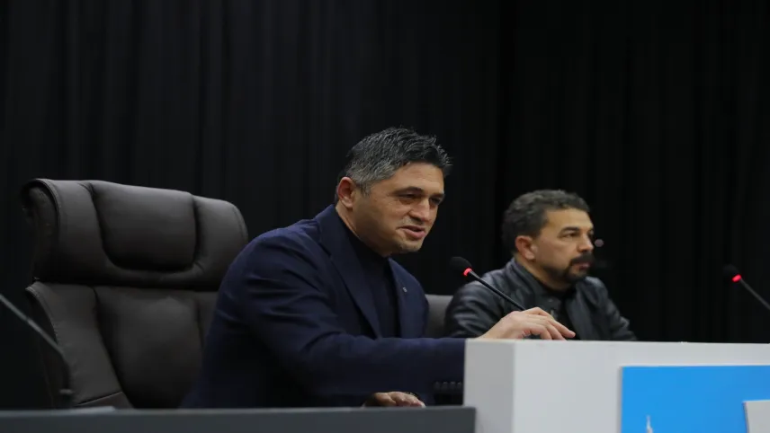 Aliağa Belediye Meclisi Şubat ayı toplantısı gerçekleştirildi haberinin görseli