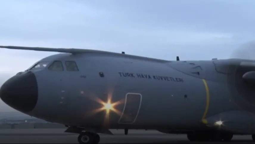 Gazzeli hastalar Türkiye'ye getirildi haberinin görseli