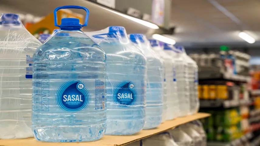 Şaşal Su bir zincir markette daha raflarda haberinin görseli