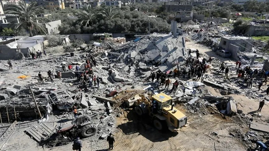 İsrail'in saldırılarında ölenlerin sayısı 28 bini aştı haberinin görseli