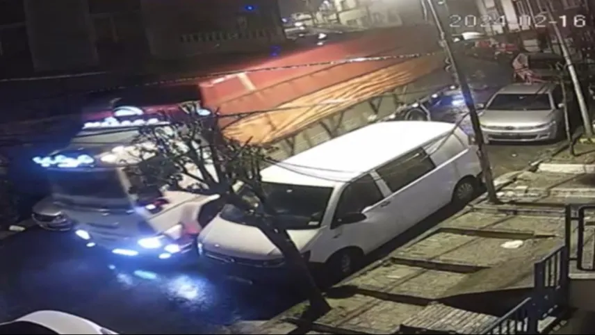 İstanbul’da feci kaza: 1 milyonluk zarar ve kayıp sürücü haberinin görseli