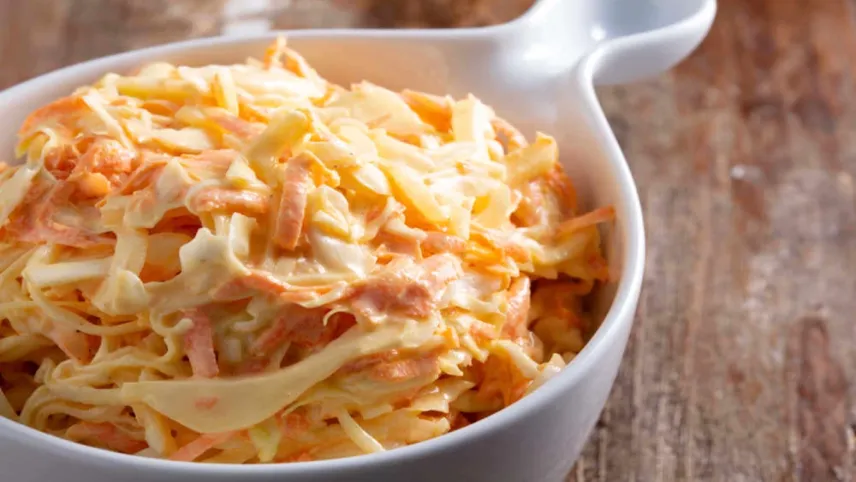 Mutfakların yeni trendi: Coleslaw salata nasıl yapılır? haberinin görseli