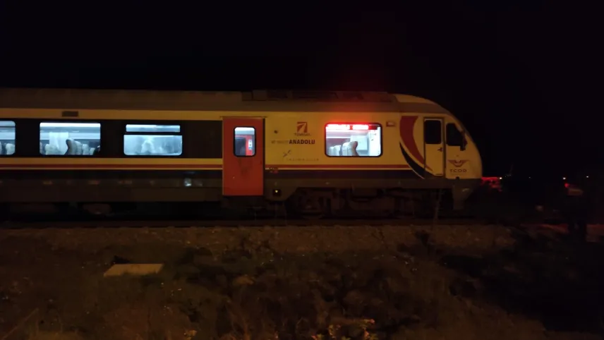 Aydın'da feci kaza: Bir şahsa hareket halindeki tren çarptı haberinin görseli