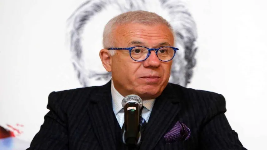 Başarılı gazeteci ve yazar Ertuğrul Özkök kimdir? haberinin görseli