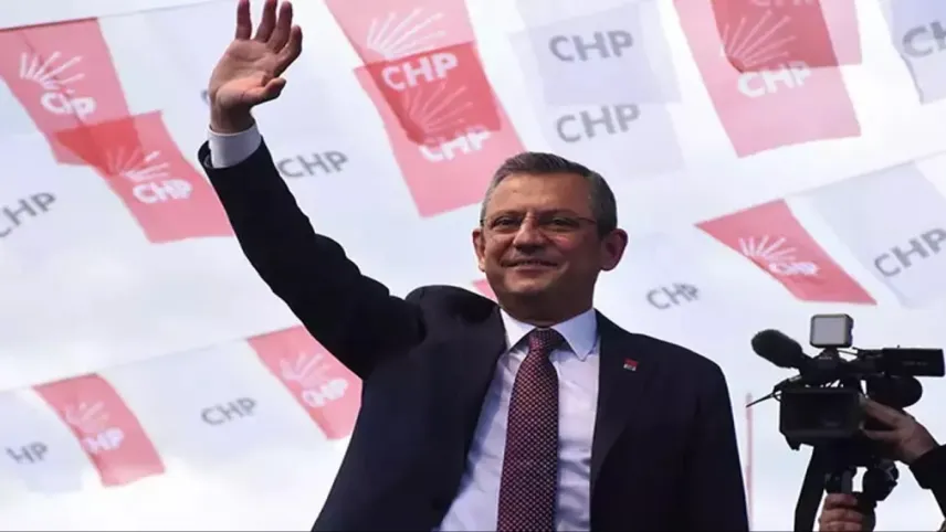 Özel’den 2 günlük İzmir mesaisi: İşte saat saat program… haberinin görseli