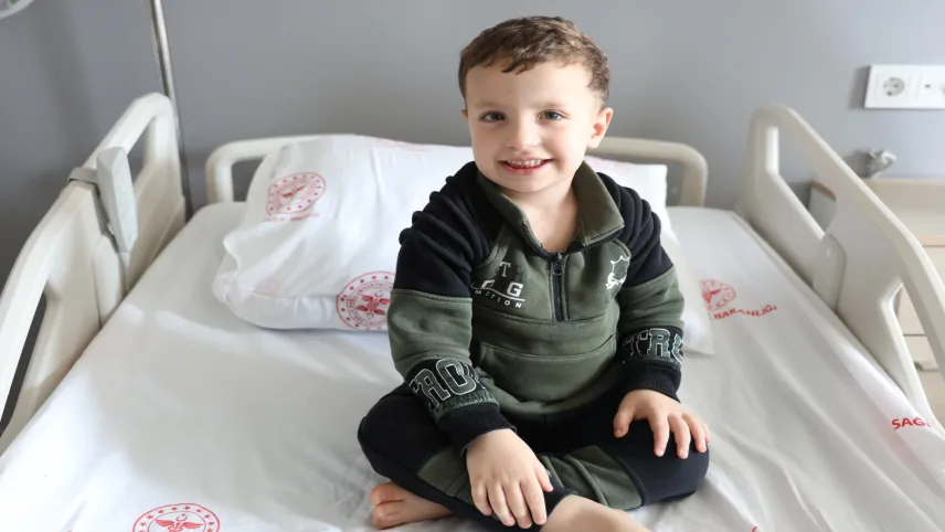 Mutlu olan insanlar, hastalıklarını daha çabuk atlatıyorlar haberinin görseli