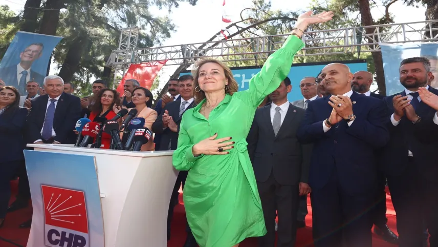 Başkan Mutlu’dan gün boyu bayramlaşma mesaisi haberinin görseli