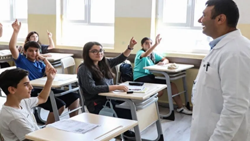 20 bin yeni sözleşmeli öğretmen ataması için başvurular başladı haberinin görseli