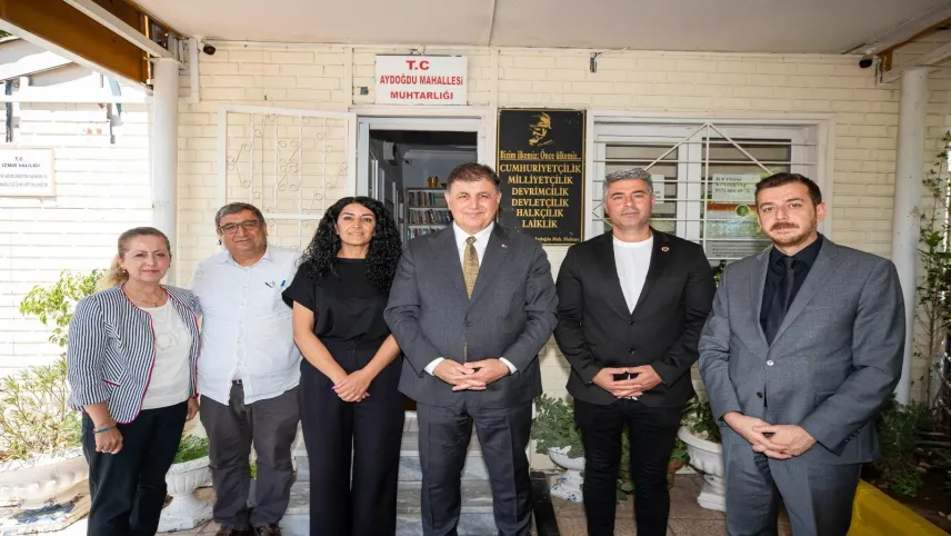 Başkan Tugay halkın talepleri için sahada haberinin görseli