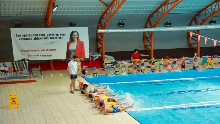 Karşıyaka Belediyesi ‘Yaz Spor Okulları’nı açtı  haberinin görseli