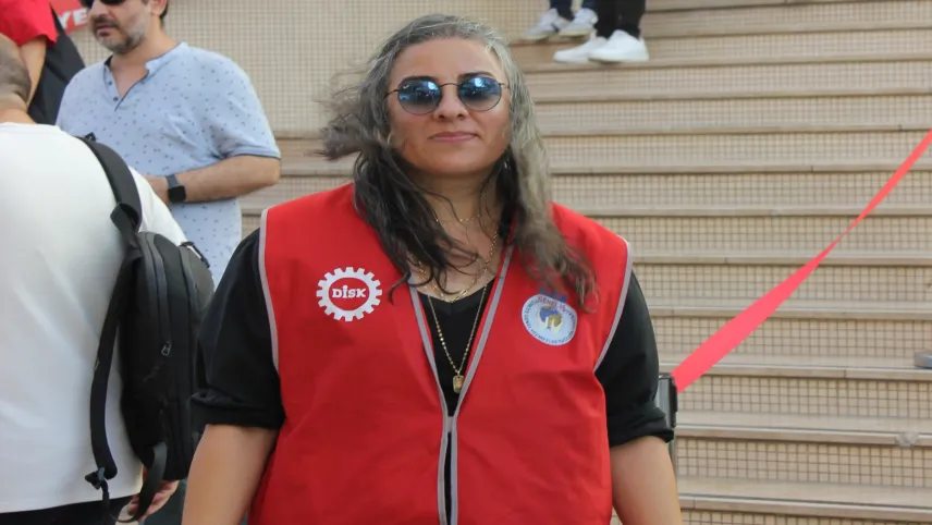 Çiğli'de işçiler için gözler yarına çevrildi haberinin görseli