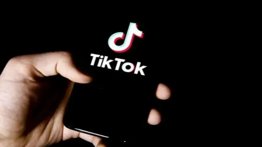 Tiktok English or Spanish olayı nedir? haberinin görseli