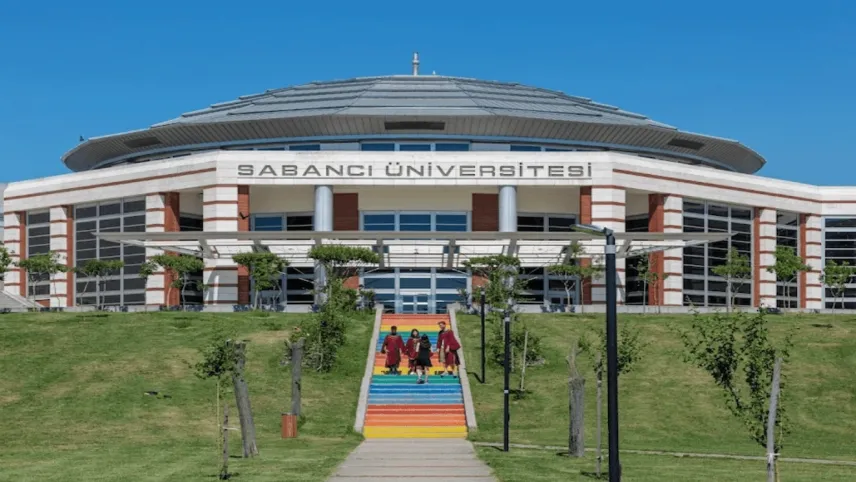 İstanbul Sabancı Üniversitesi ücretleri 2024-2025 haberinin görseli