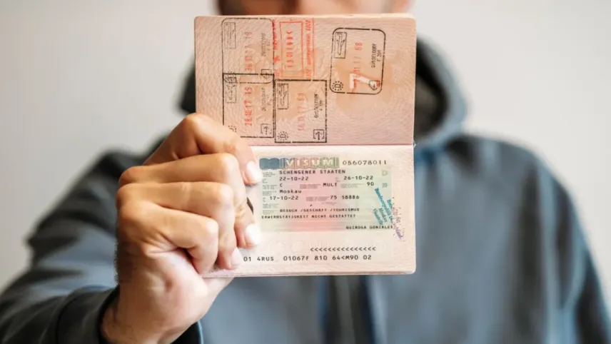 Schengen sorunu yaşayanlar vizesiz ülkelere yöneldi haberinin görseli