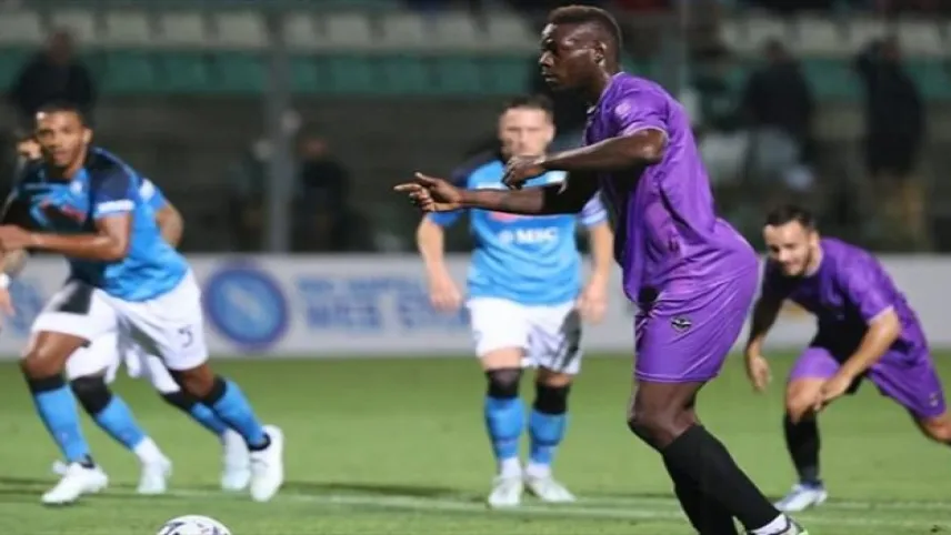 Napoli-Adana Demirspor maçına vize engeli! Maç iptal oldu haberinin görseli