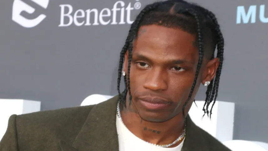Travis Scott, Paris'te gözaltına alındı haberinin görseli