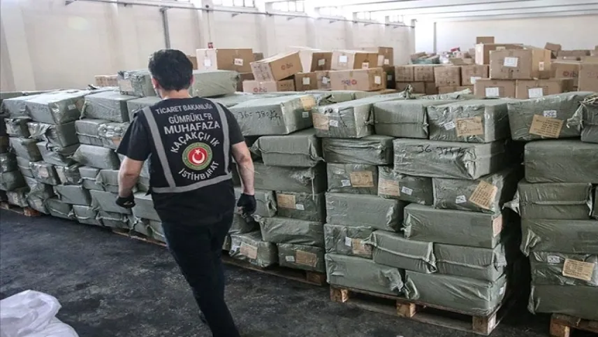 Gümrüklerde teknolojik kalkan  güçlendiriliyor haberinin görseli