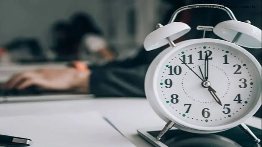 Mesai saatleri değişecek mi? Mesai saatleri kaç saat olacak? haberinin görseli