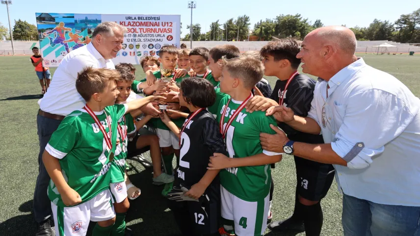 Urla Belediyesi 4. Klazomenai U12 Futbol Turnuvası sona erdi haberinin görseli