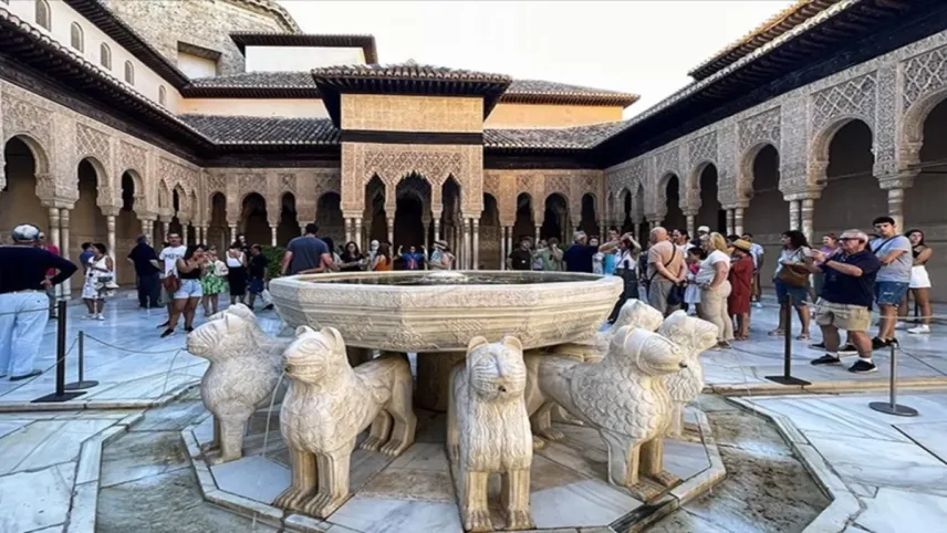 Turistleri üzen haber: Turist vergisi artırılıyor haberinin görseli
