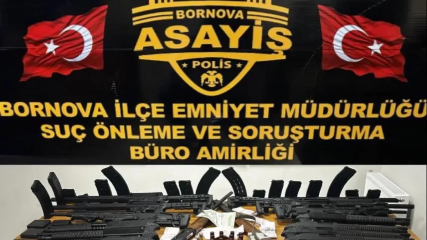 İzmir'de silah tacirlerine operasyon düzenlendi haberinin görseli