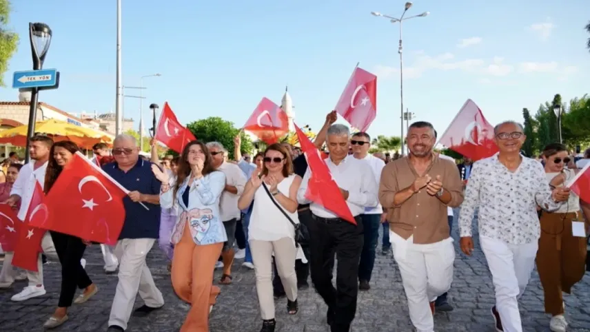 Çeşme Festivali başladı haberinin görseli