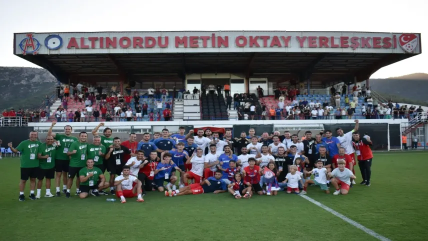 Altınordu, evinde Erzincanspor'u misafir ediyor haberinin görseli