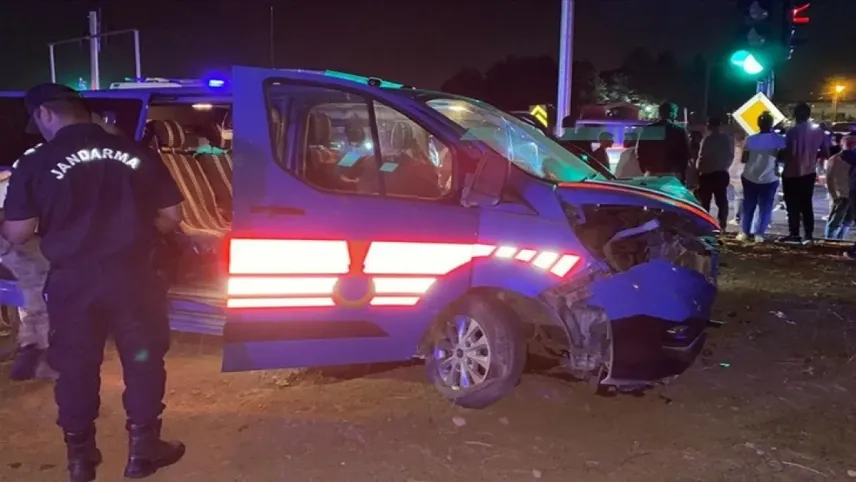 Malatya'da askeri araç kaza yaptı: 5'i jandarma 8 yaralı haberinin görseli