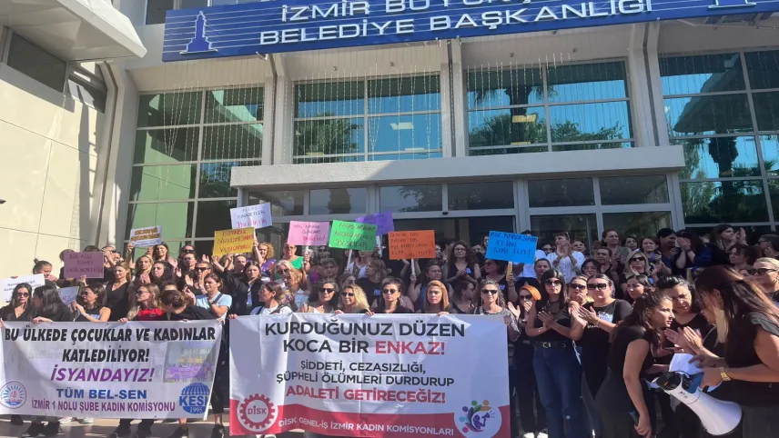 Sendika kadın cinayetlerine karşı eyleme geçti haberinin görseli