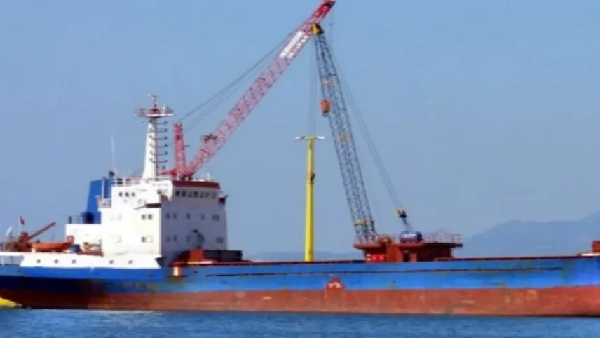 Türkiye’den çıkan gemide 4 ton yasaklı madde ele geçirildi! haberinin görseli