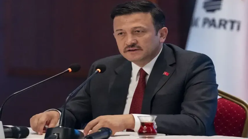 AK Parti Bayraklı Meclis Üyesi Aydemir’e partiden ihraç kararı haberinin görseli