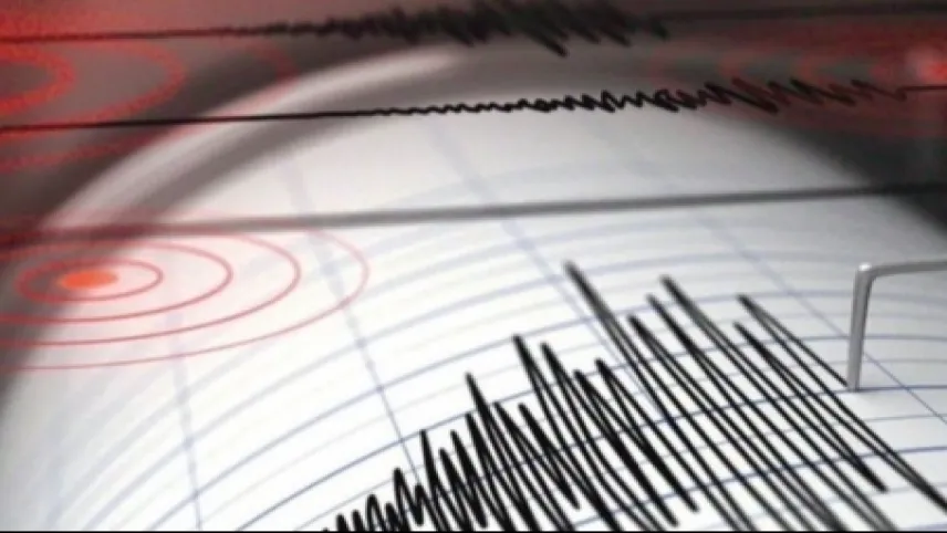 Antalya'da 4,7 büyüklüğünde deprem! haberinin görseli