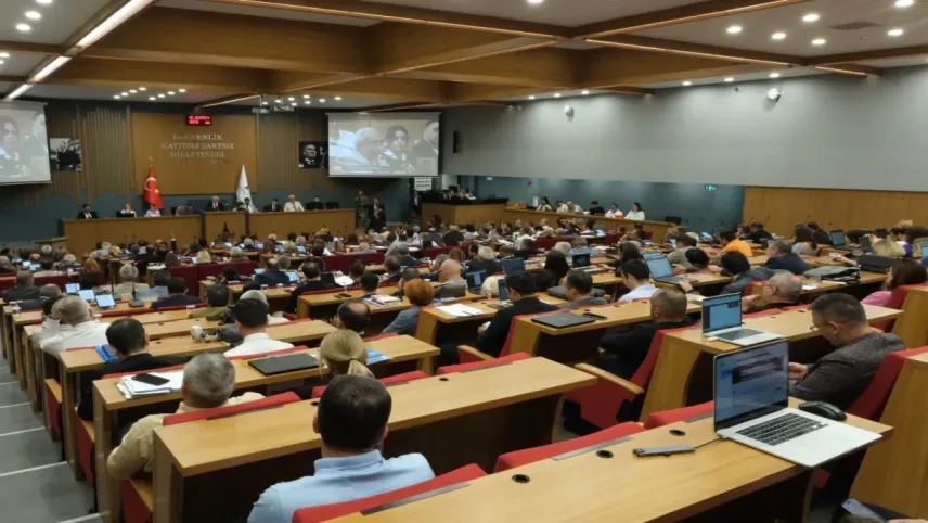 Büyükşehir’den İzmir Otogarı hamlesi: İZULAŞ'a aktarıldı haberinin görseli