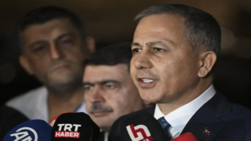 Bakan Yerlikaya: Rehin alma durumu yaşanmadı haberinin görseli