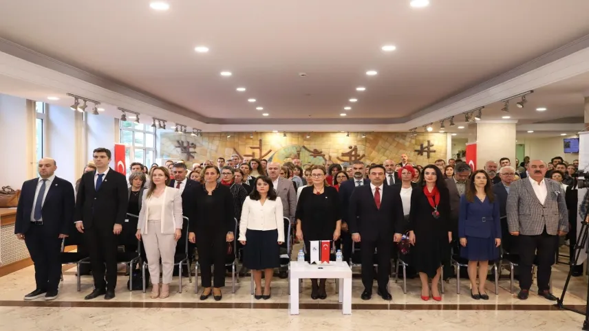 DEÜ’DE Cumhuriyet coşkuyla kutlandı haberinin görseli