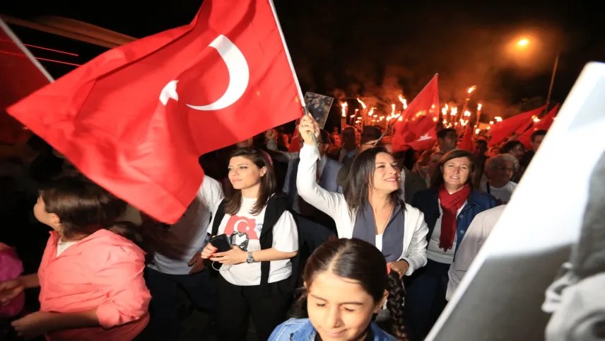 Efes Selçuk'ta 29 Ekim coşkusu haberinin görseli
