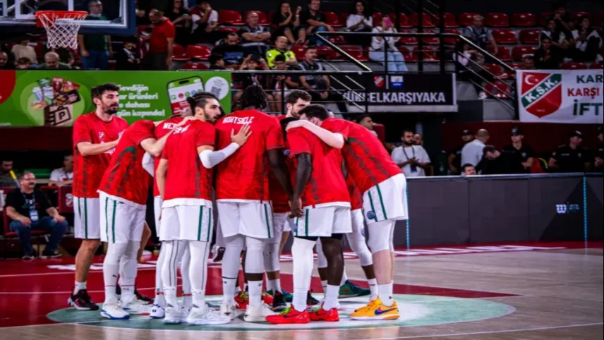 Karşıyaka'da basketbolcular grev hazırlığında  haberinin görseli
