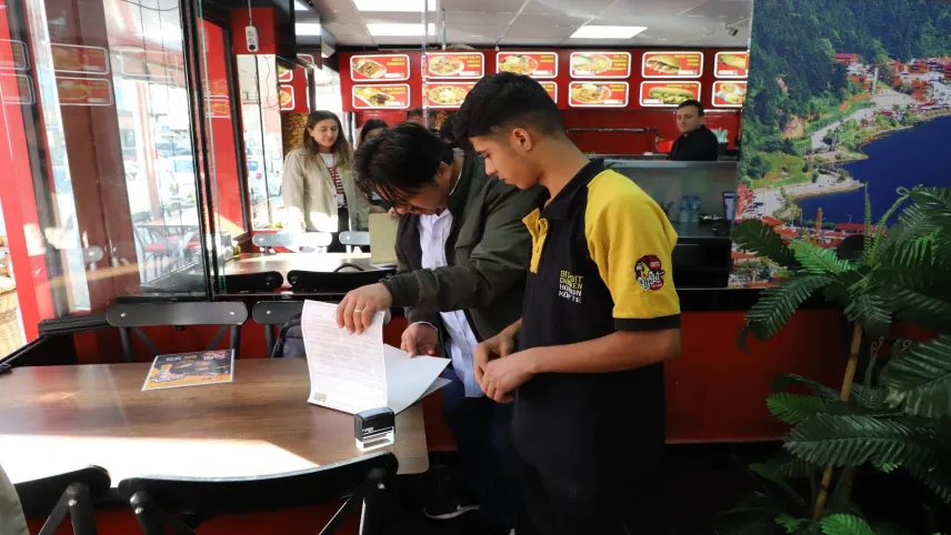 Menderes Belediyesi’nden esnaflara atık yağ çağrısı haberinin görseli