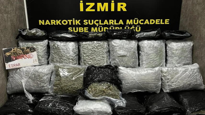 İzmir'de narkotik operasyonları yapıldı haberinin görseli