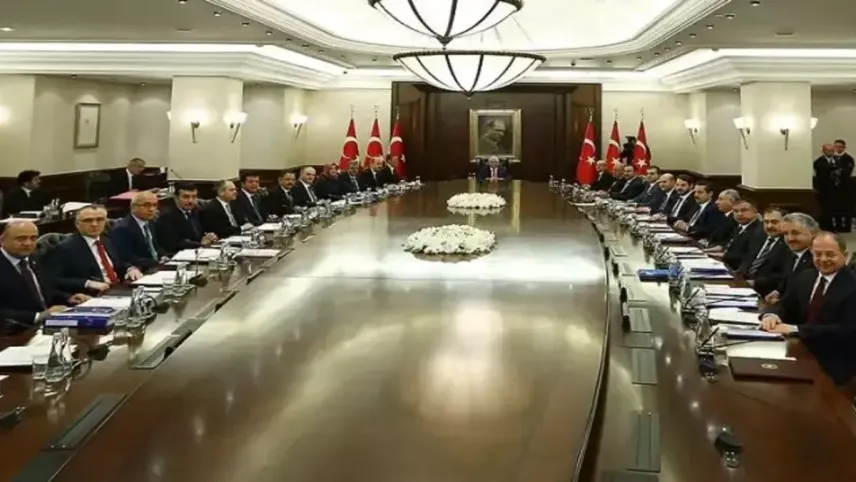 9 yıl aradan sonra… Kabine Çankaya Köşkü’nde toplanıyor! haberinin görseli