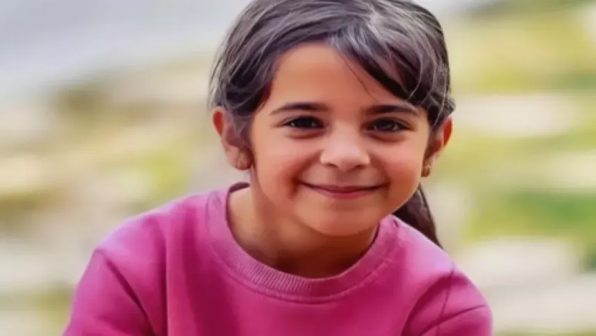 Narin Güran cinayetinde yeni gelişme: Avucunda saç teli çıktı! haberinin görseli