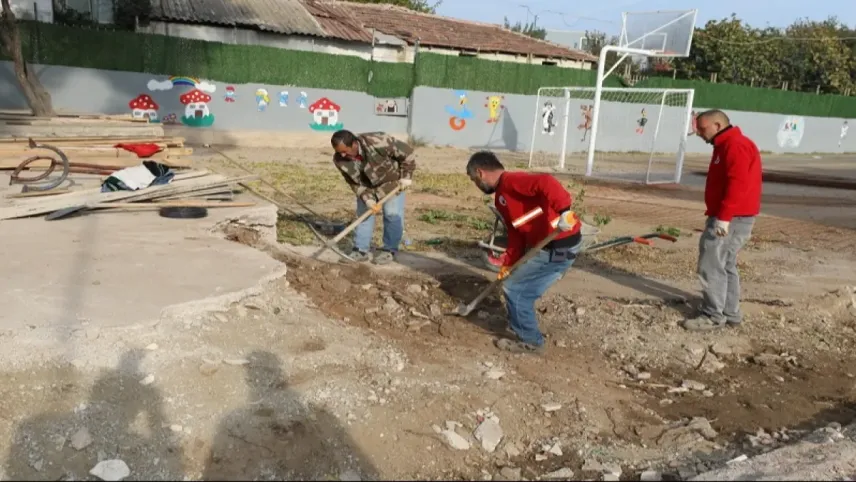 Menderes Belediyesi'nden okullara tadilat haberinin görseli
