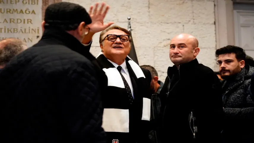 Hasan Arat, Beşiktaş Kulübü’ne veda etti haberinin görseli