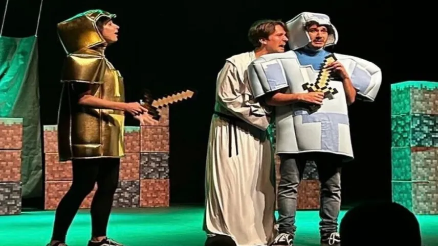 'MINECRAFT- Nether Macerası' Ocak ayı boyunca İzmir sahnesinde haberinin görseli